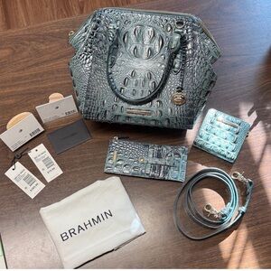 Brahmin Obsidian Melbourne Mini Camila Matching Wallet and Credit Card Wallet
